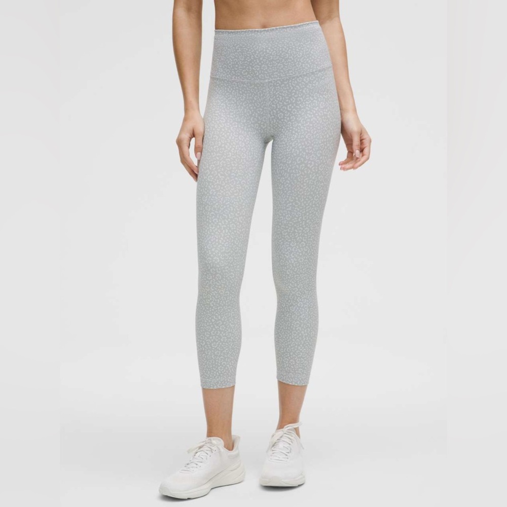 Lululemon Wunder Train High-Rise Crop 23" Leopard Daisy Starlight Multi